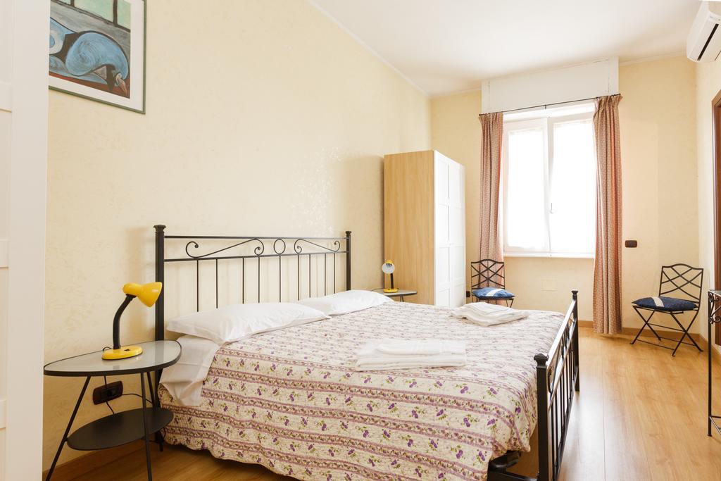Asterisco Villa Roma Habitación foto