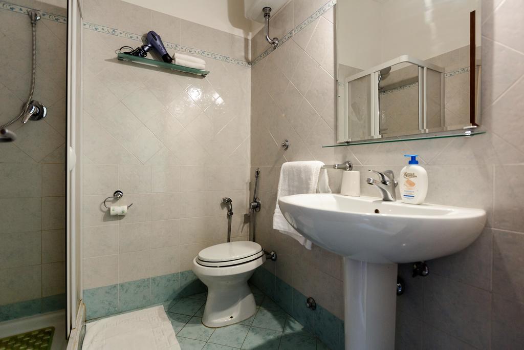 Asterisco Villa Roma Habitación foto